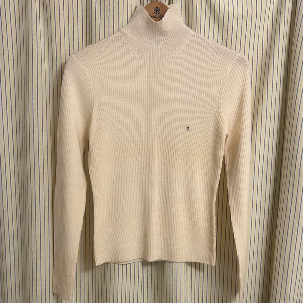 Brooks Brothers 346 Cream Ribbed Sweater